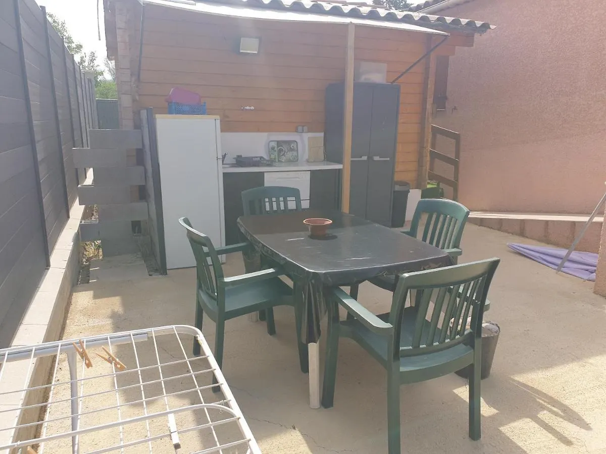 La Maison Du Bonheur Greoux-les-Bains 0*,  France